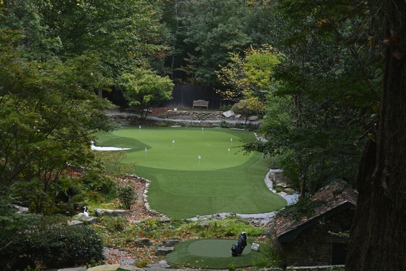 Fresno Synthetic Putting Green amidst trees