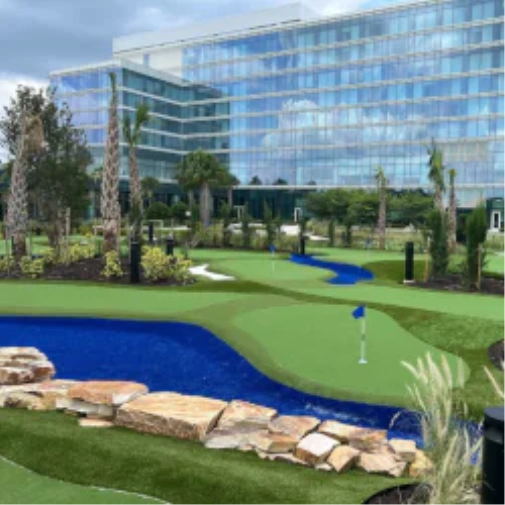 Top Mini Golf Courses in Fresno